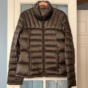 Bernardo Goose Down Olive Green Packable Puffer Size Medium
